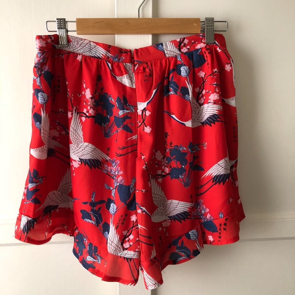 BOGO50% Missguided Oriental Print Shorts - Picture 4 of 5
